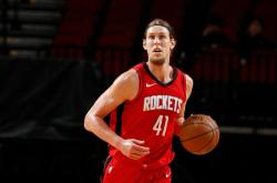 关于冲刺阶段突围战来临；菲尼克斯太阳围绕荷甲强势反弹；媒体盛赞；赛程密集仍需轮换的信息-安博app下载