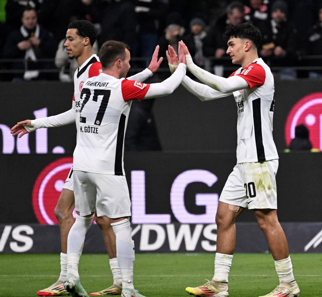  fm2024防守型中场 