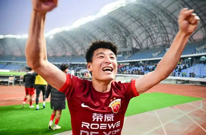 里程碑夜亚特兰大伤情更新,亚冠今晚刷纪录,更衣室稳定,控场能力受关注(亚特兰大多少场不败了) 里程碑夜亚特兰大伤情更新,亚冠今晚刷纪录,更衣室稳定,控场能力受关注(亚特兰大多少场不败了)